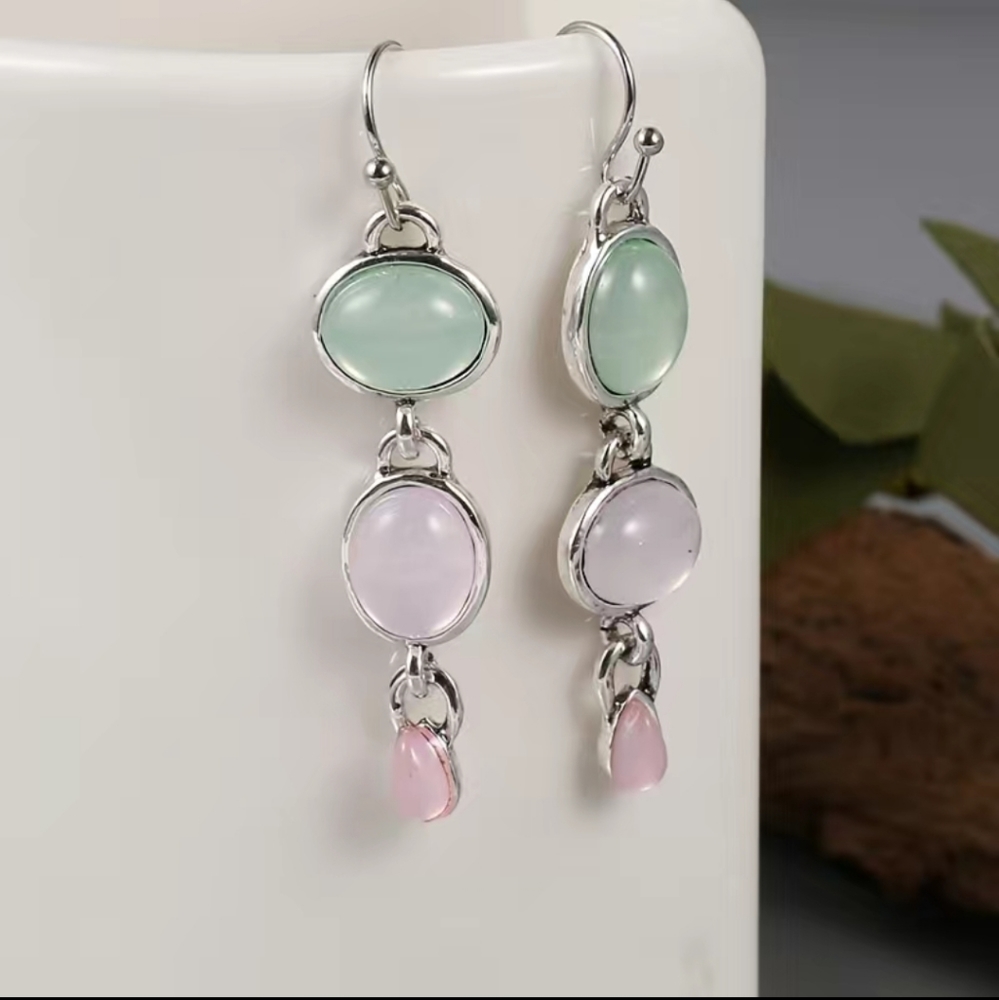 New moonstone drop dangle earrings - Picture 3 of 4